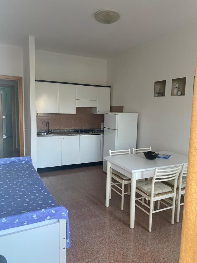 Lemon Apartments Villasimius Exterior foto